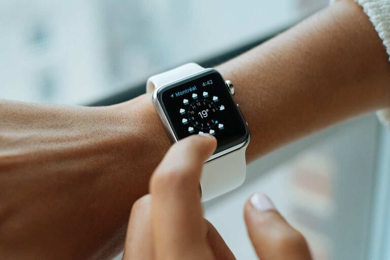 Новые умные часы Apple Watch Series 6: полный обзор